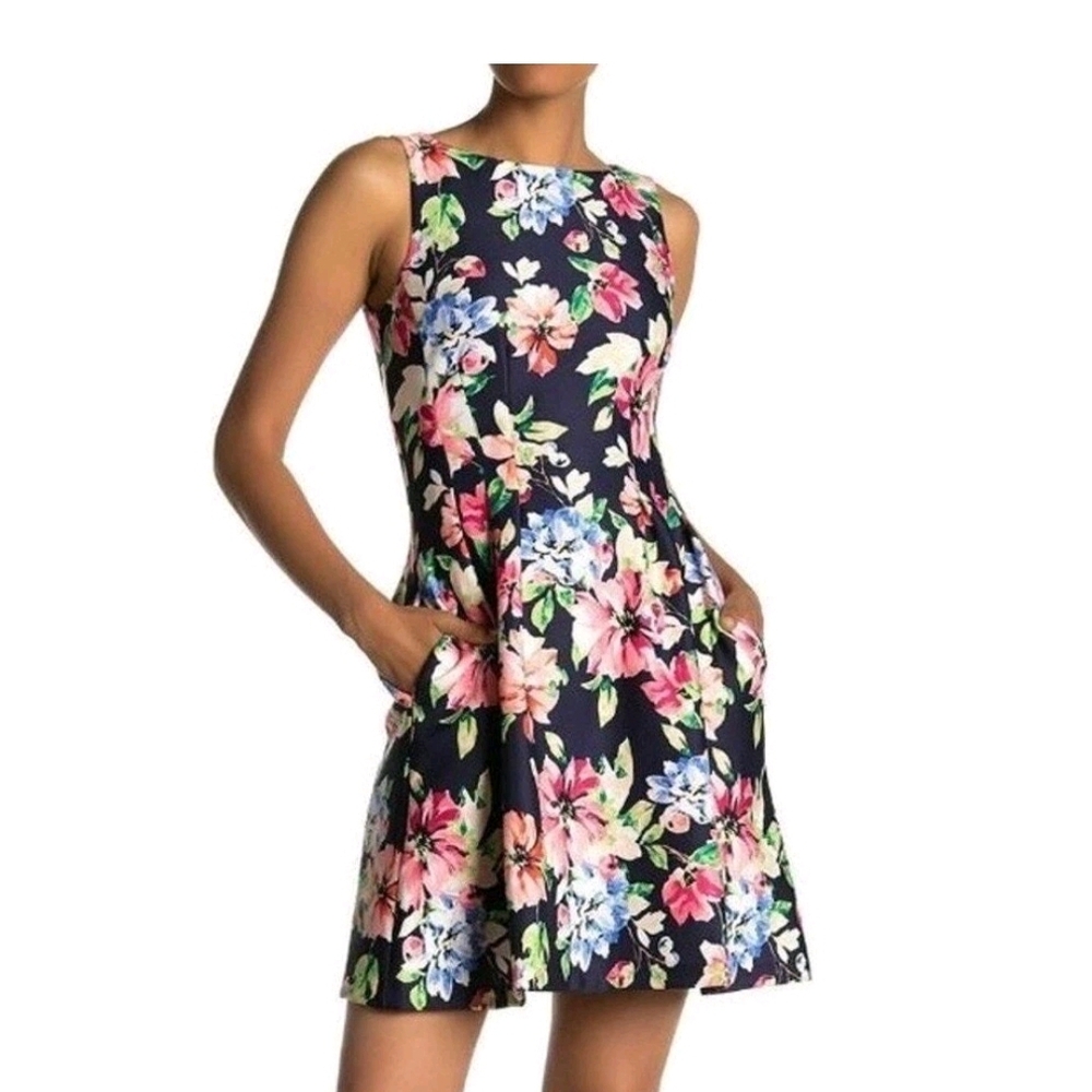 Vince Camuto Navy Floral Fit & Flare Mini Dress Size 0 Wedding Guest Cocktail
